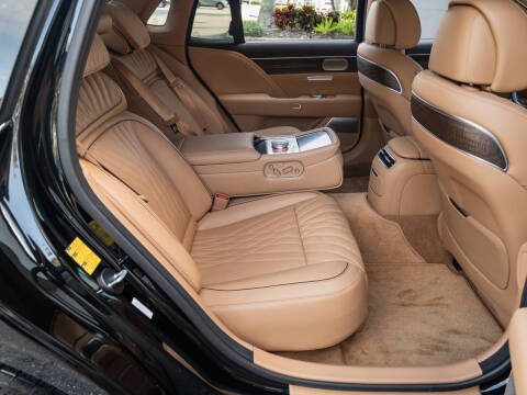 2023 Genesis G90 3.5T e-Supercharger