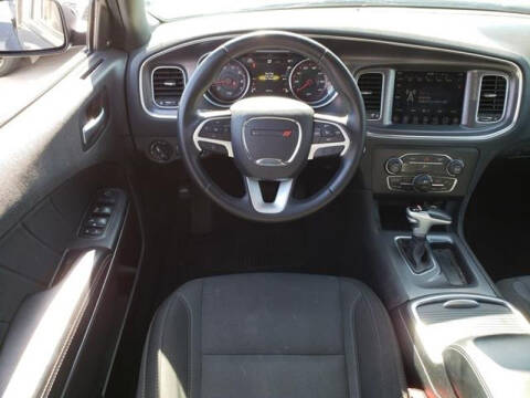 2017 Dodge Charger SXT