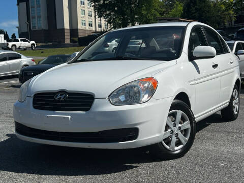 2010 Hyundai Accent for sale at Universal Cars in Marietta GA