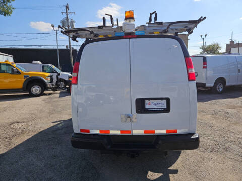 2016 Chevrolet Express 2500