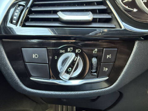 2017 BMW 5 Series 530i