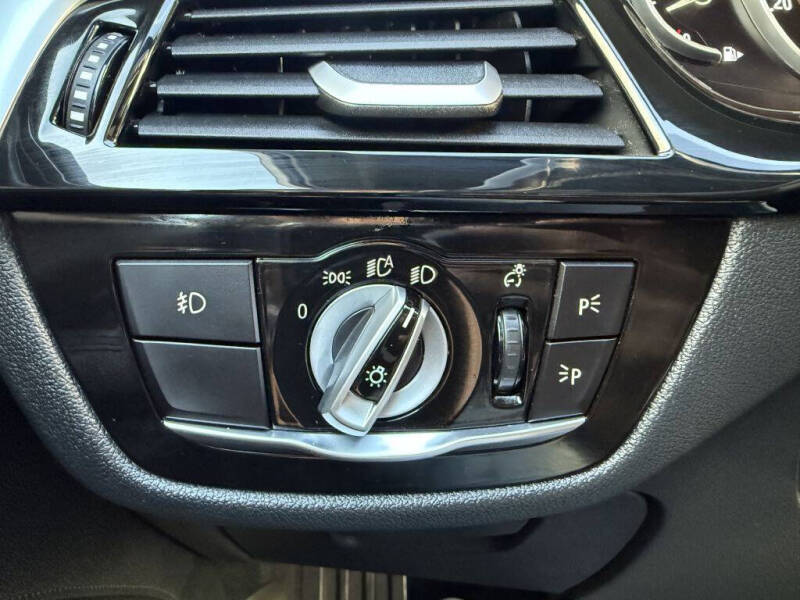 2017 BMW 5 Series 530i