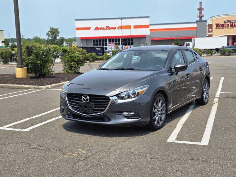 2018 Mazda MAZDA3 Touring