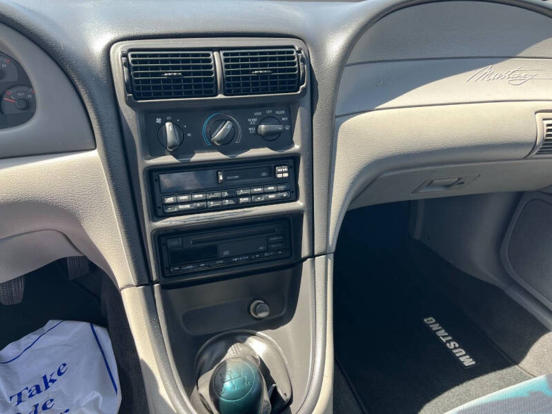 1999 Ford Mustang