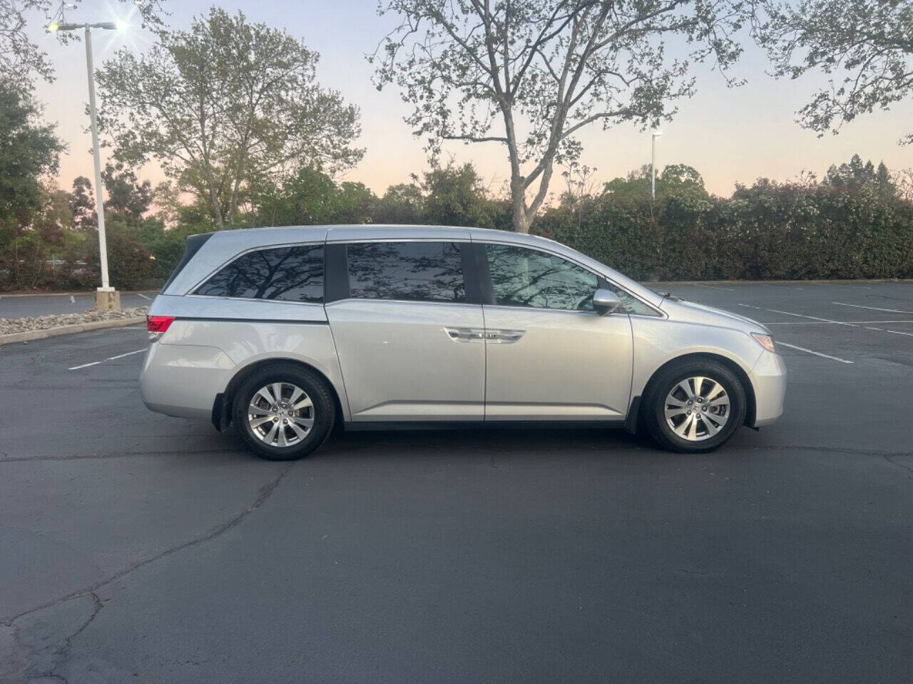 2015 Honda Odyssey for sale at Barakat Auto Sales LLC in Sacramento, CA