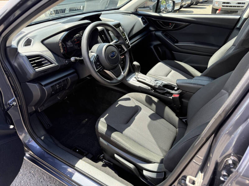 2017 Subaru Impreza 2.0i