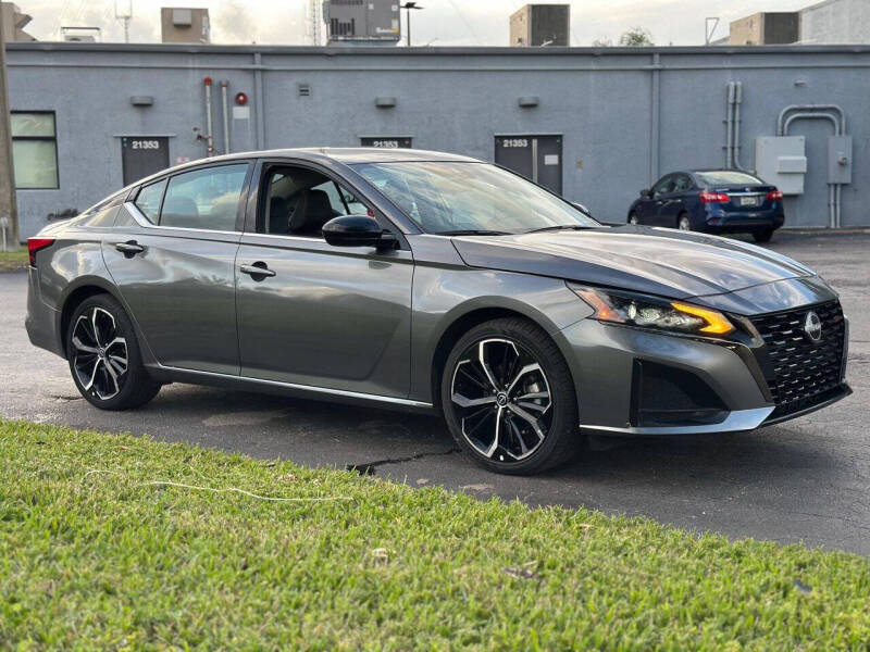 2024 Nissan Altima 2.5 SR