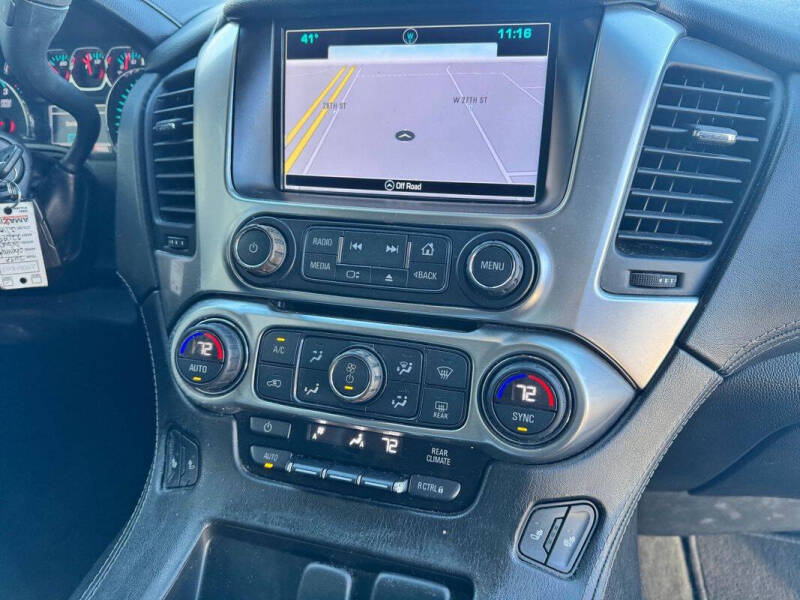 2017 Chevrolet Suburban LT