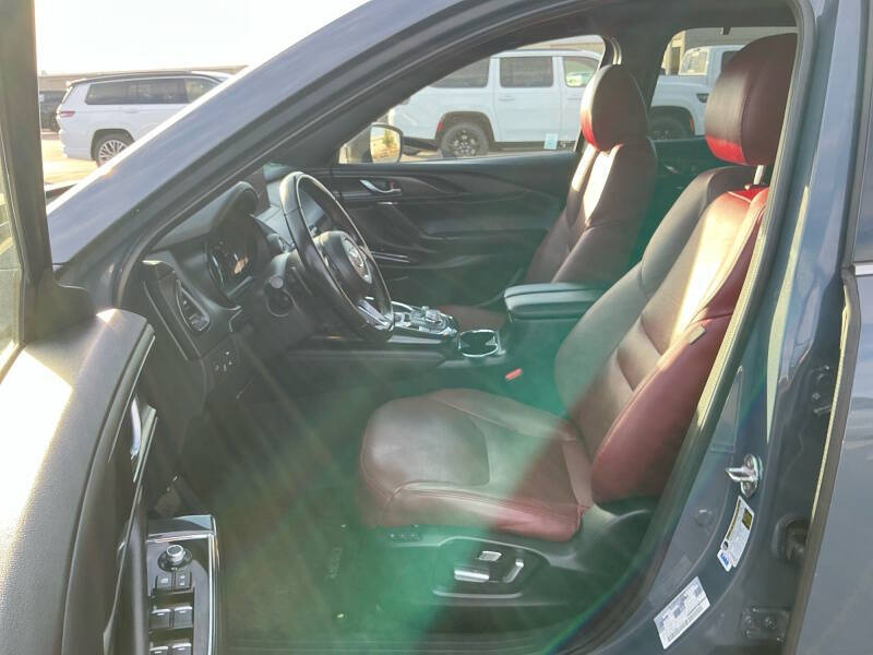 2023 Mazda CX-9 Carbon Edition