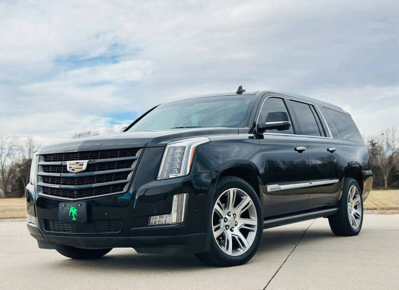 2017 Cadillac Escalade ESV Premium Luxury's photo