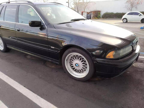 2001 BMW 5 Series 525i