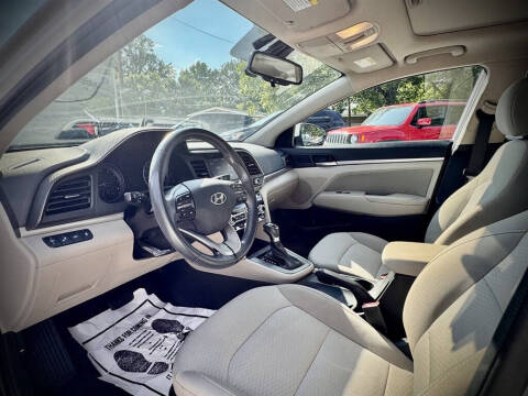 2019 Hyundai Elantra