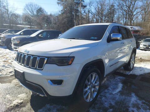 2017 Jeep Grand Cherokee for sale at AMA Auto Sales LLC in Ringwood NJ