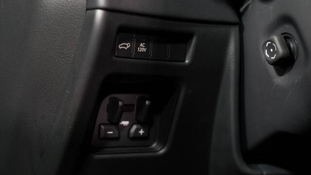 2025 Lexus LX 700h Overtrail