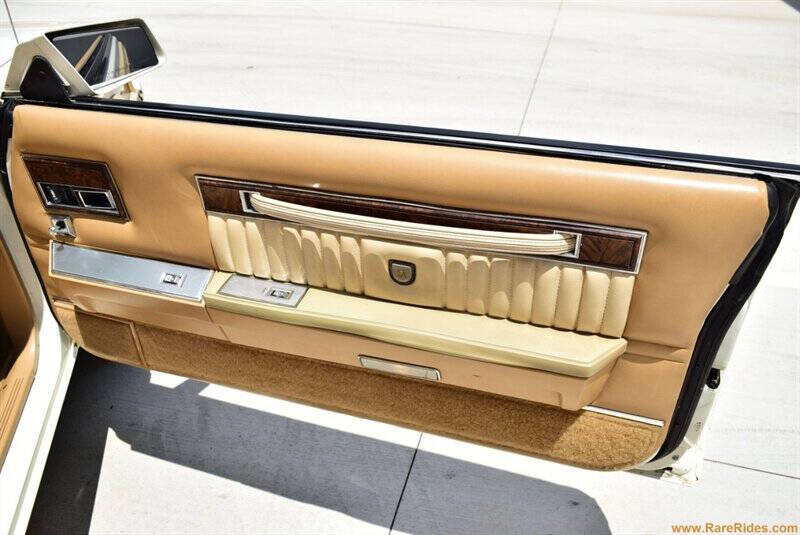 1986 Chrysler Le Baron Mark Cross Town and Country