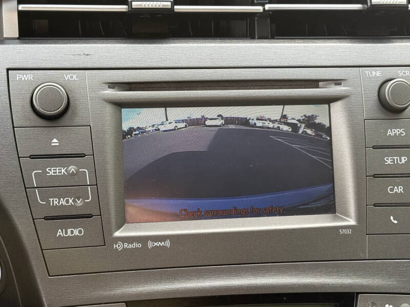 2013 Toyota Prius Plug-in Hybrid