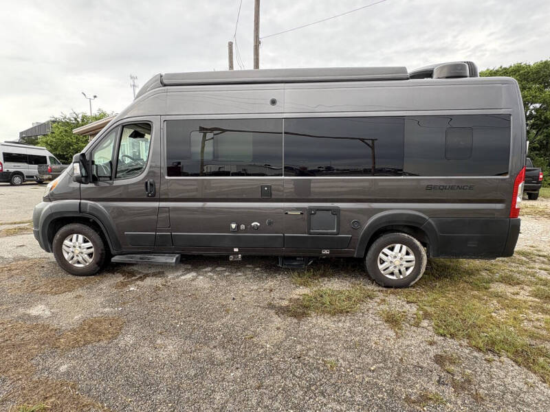 2023 Thor Motor Coach Sequence