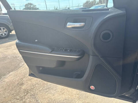 2015 Dodge Charger SXT