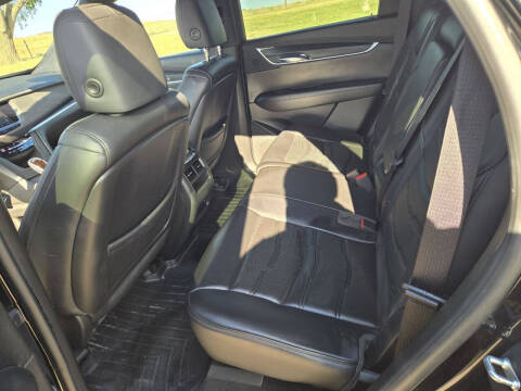 2017 Cadillac XT5 Platinum