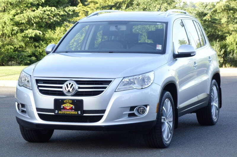 2011 Volkswagen Tiguan for sale at West Coast AutoWorks -Edmonds in Edmonds WA