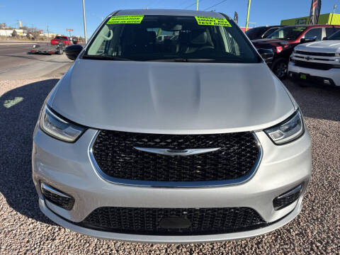 2024 Chrysler Pacifica Touring L