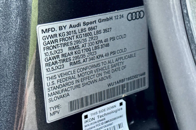 2025 Audi RS Q8 performance 4.0T quattro