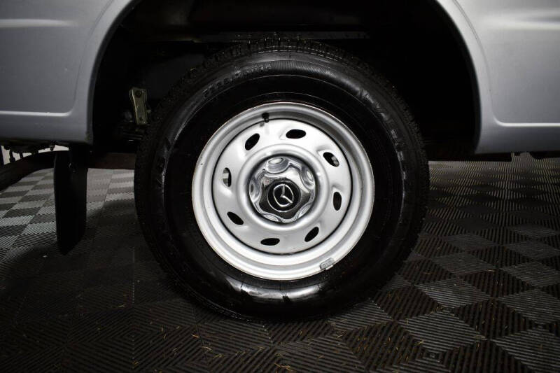 2003 Mazda Truck B2300