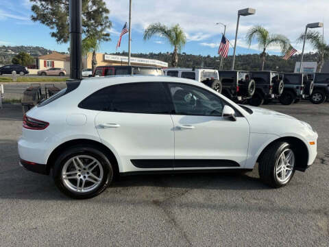 2017 Porsche Macan