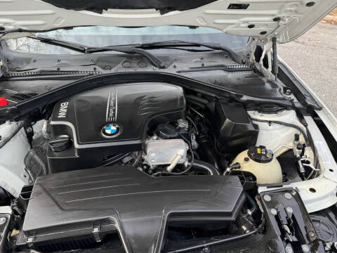 2015 BMW 3 Series 320i