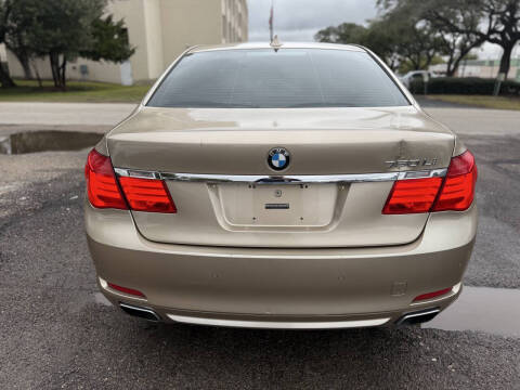 2011 BMW 7 Series 750Li