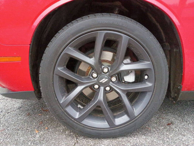 2021 Dodge Challenger SXT