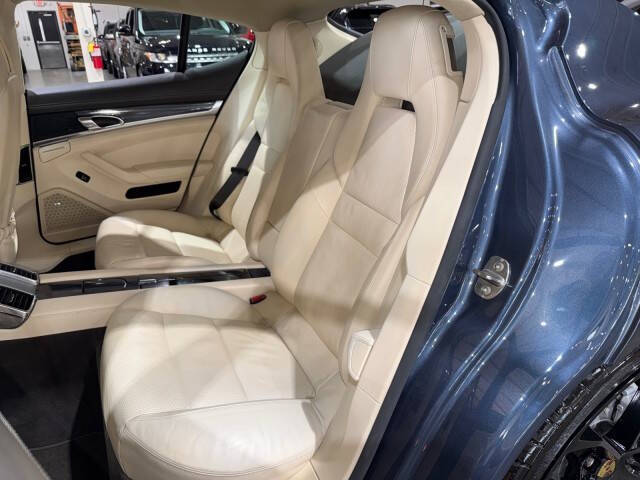 2014 Porsche Panamera