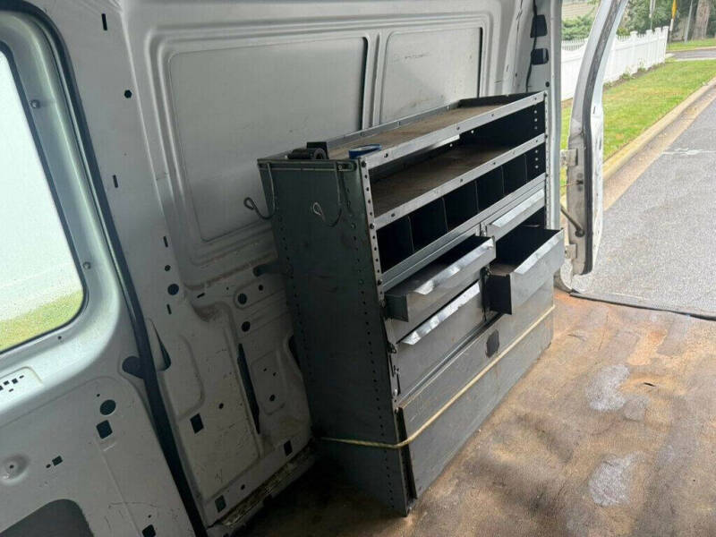 2005 Ford E-Series E-150