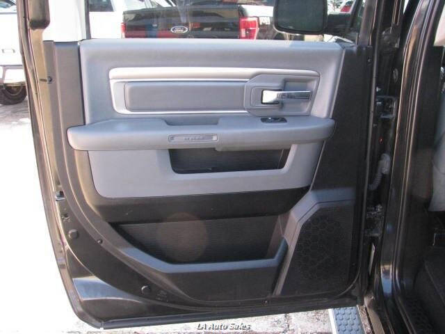 2019 RAM 1500 Classic SLT