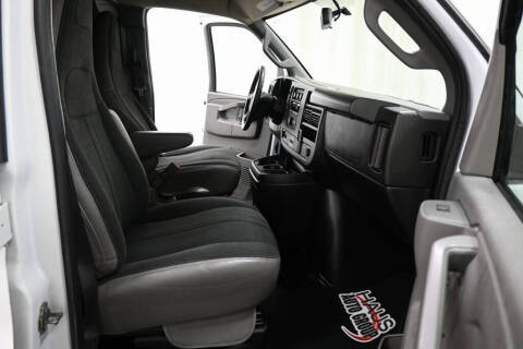 2023 Chevrolet Express 2500