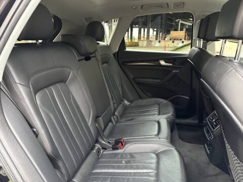 2019 Audi Q5 quattro Premium Plus 45 TFSI