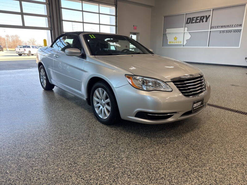 2011 Chrysler 200 Touring