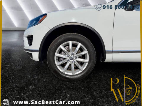 2017 Volkswagen Touareg V6 Sport