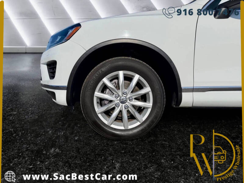 2017 Volkswagen Touareg V6 Sport