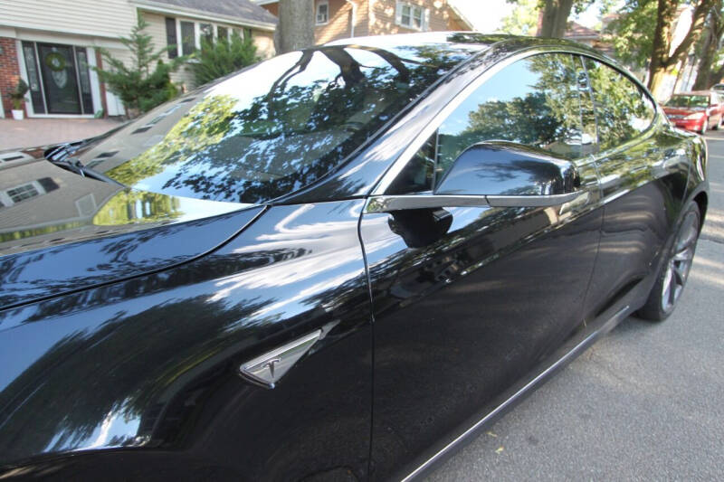 2016 Tesla Model S P90D