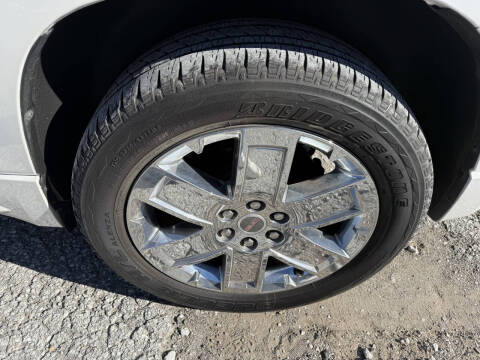 2016 GMC Acadia Denali