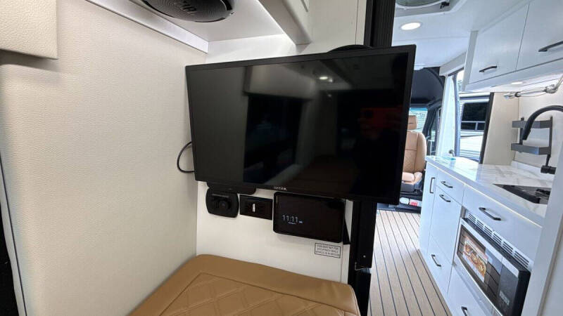 2024 Mercedes-Benz Sprinter