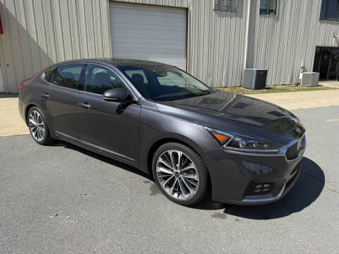 2017 Kia Cadenza Premium