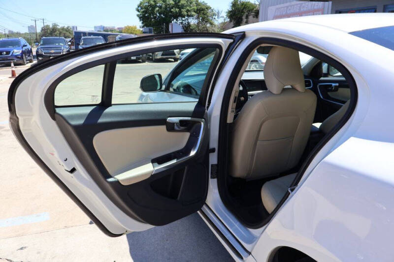 2017 Volvo S60 T5 Dynamic