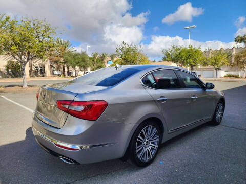 2014 Kia Cadenza Premium