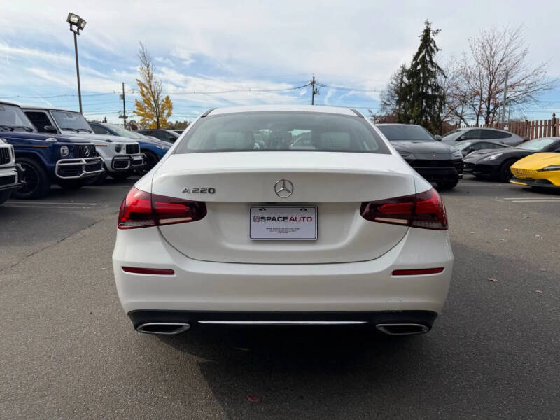2019 Mercedes-Benz A-Class A 220