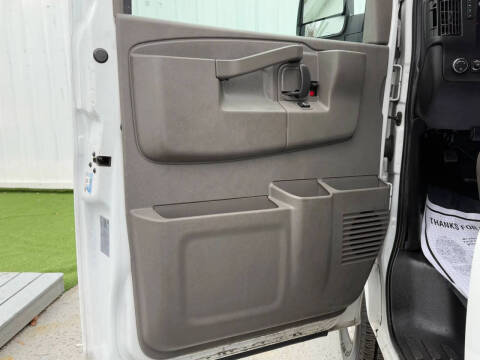 2021 Chevrolet Express 2500