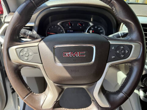 2020 GMC Acadia SLT