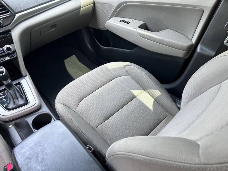 2020 Hyundai Elantra