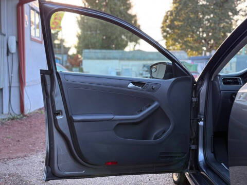 2013 Volkswagen Jetta